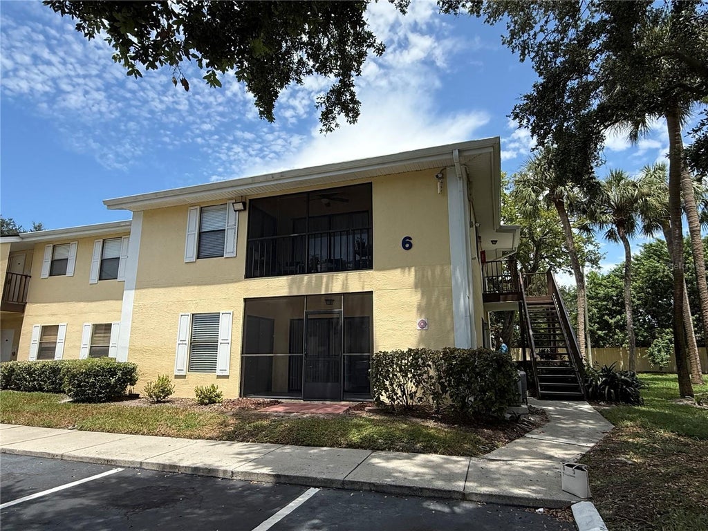 Photo of 3001 58th Avenue S #613, St Petersburg, FL 33712 (MLS # TB8538646)
