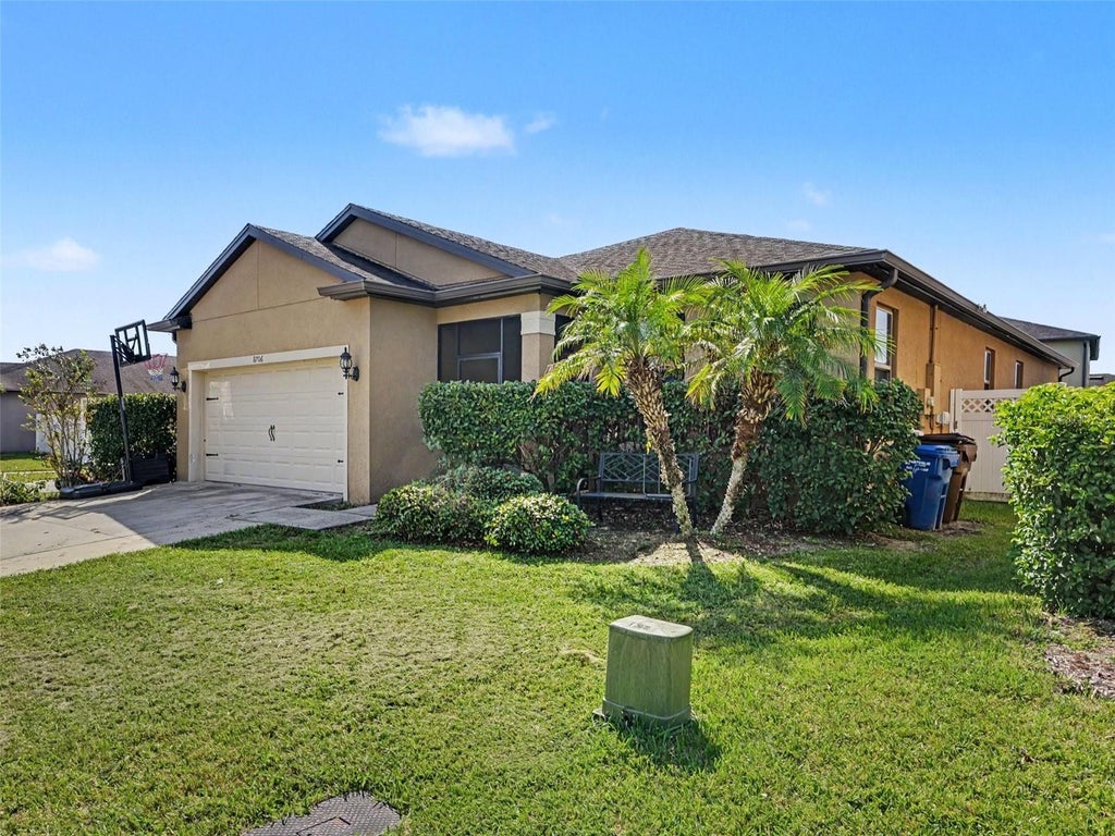 Photo of 8706 Hinsdale Heights Drive, Polk City, FL 33868 (MLS # TB8553735)