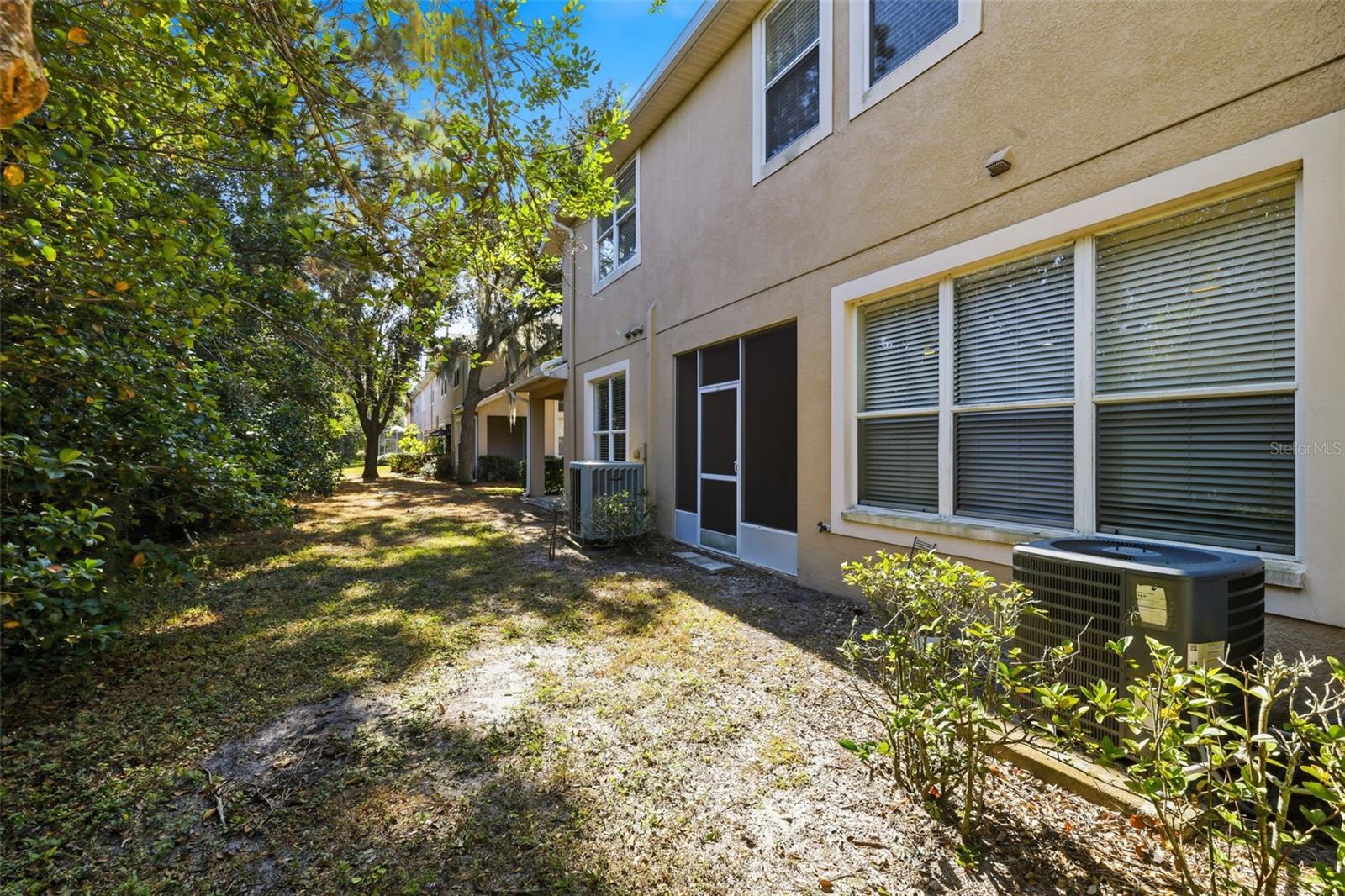 SEVEN OAKS - Residential