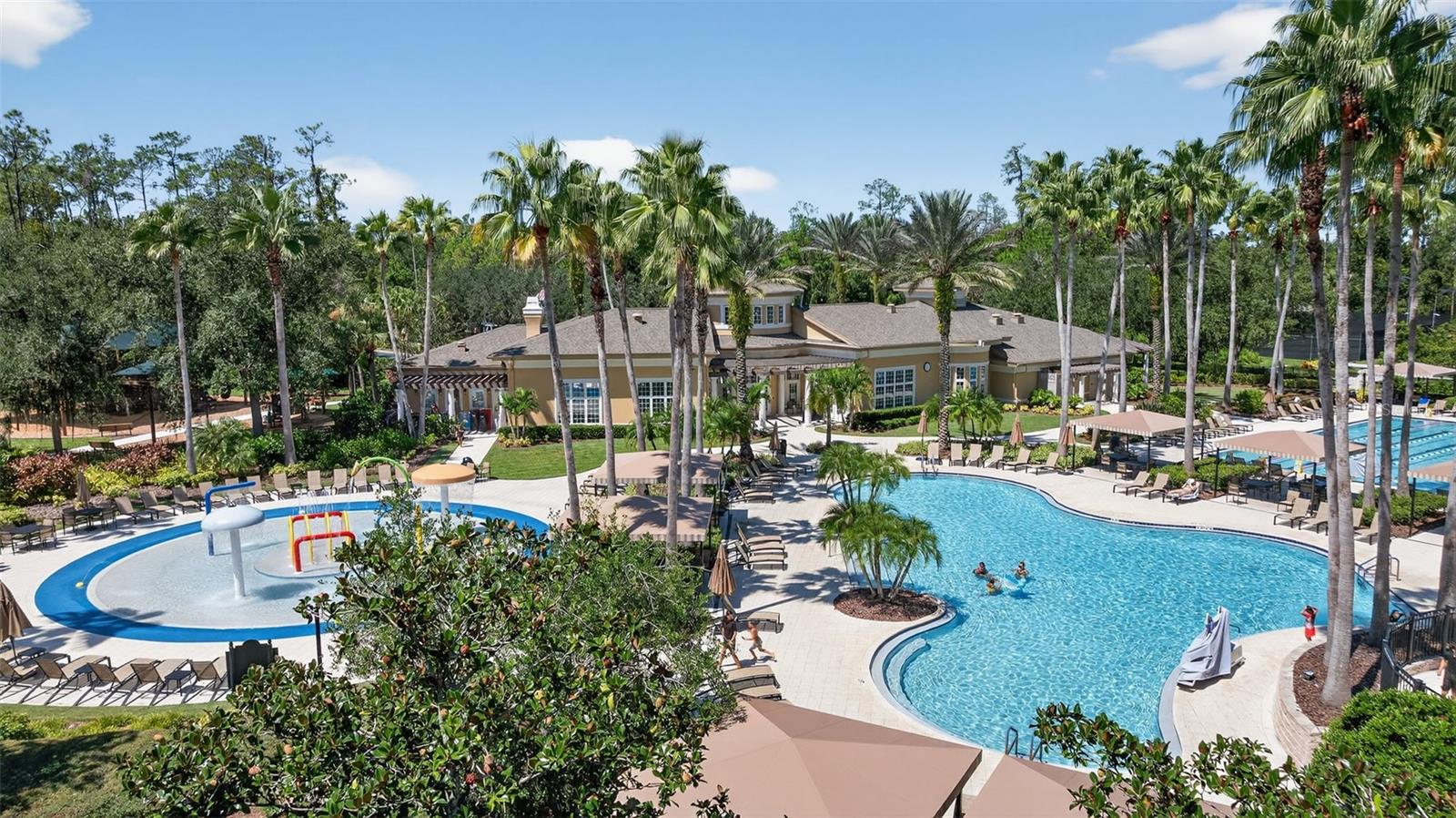 SEVEN OAKS - Residential