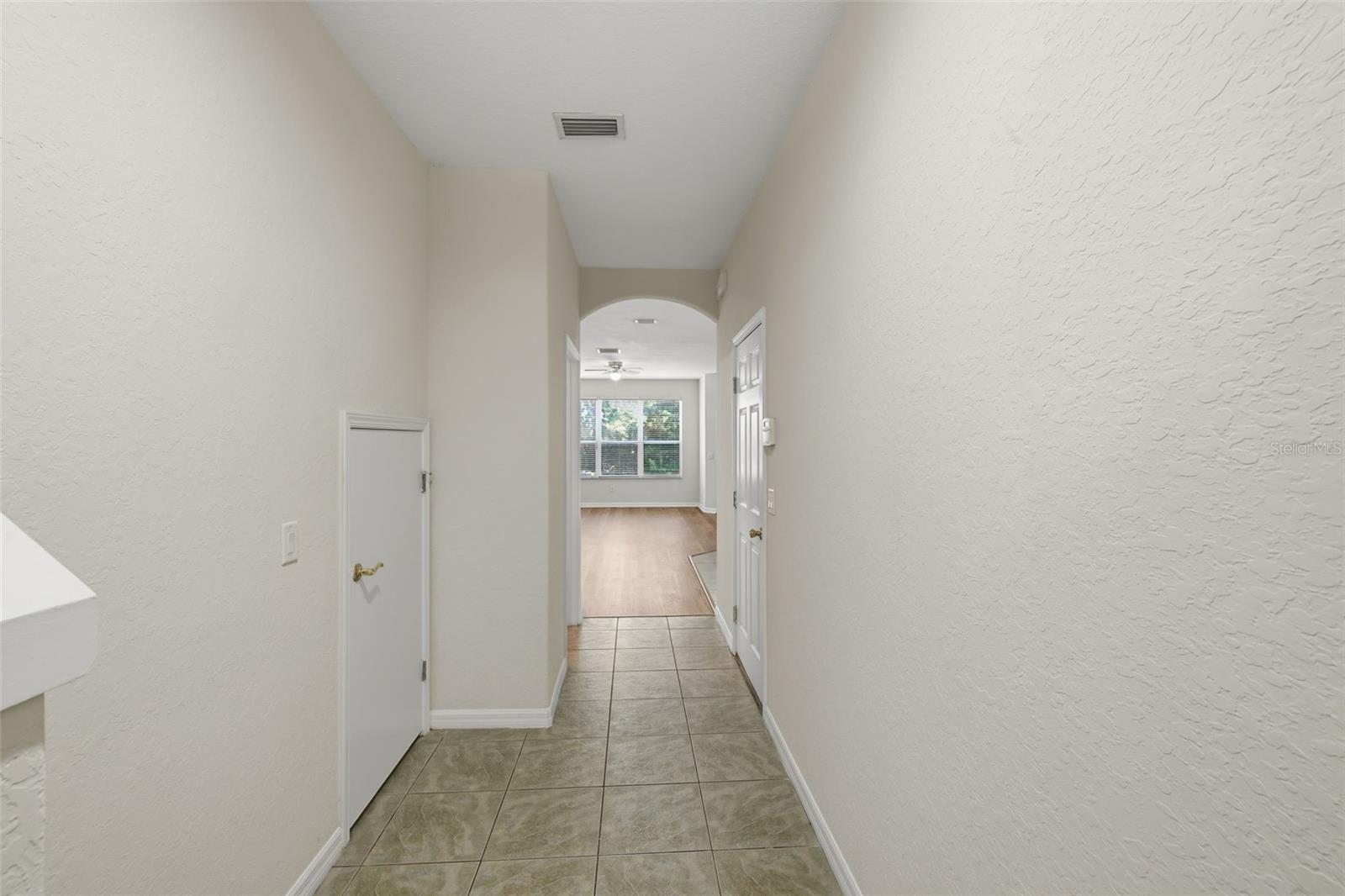 SEVEN OAKS - Residential