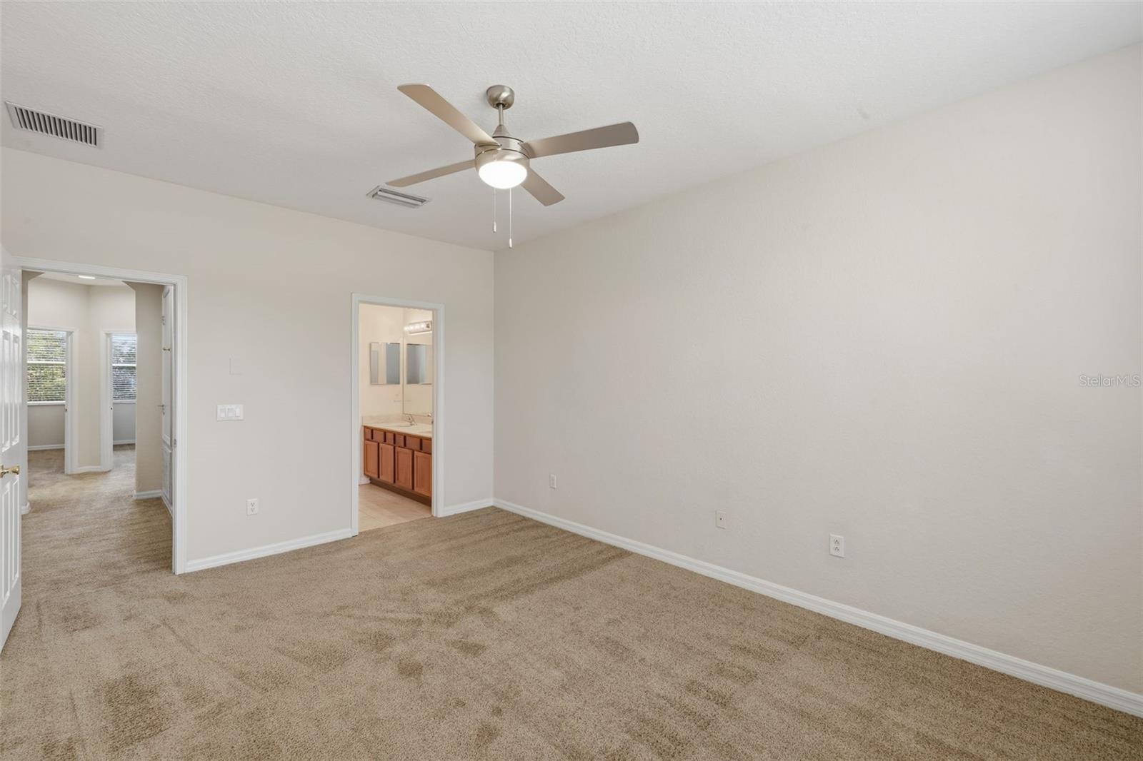 SEVEN OAKS - Residential