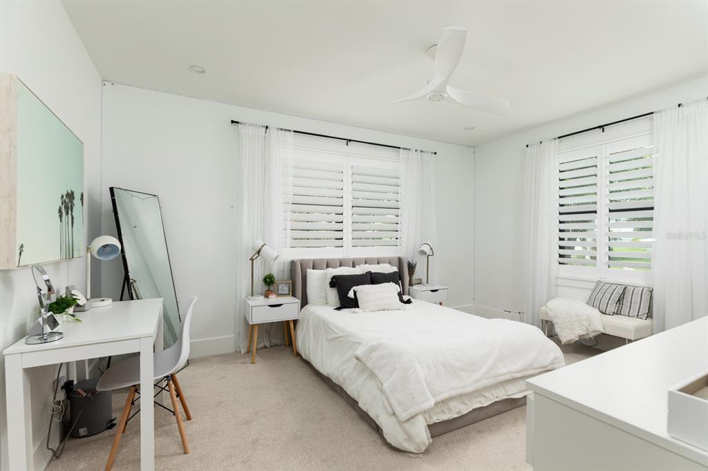 DAVIS ISLANDS REP OF PT O - Residential