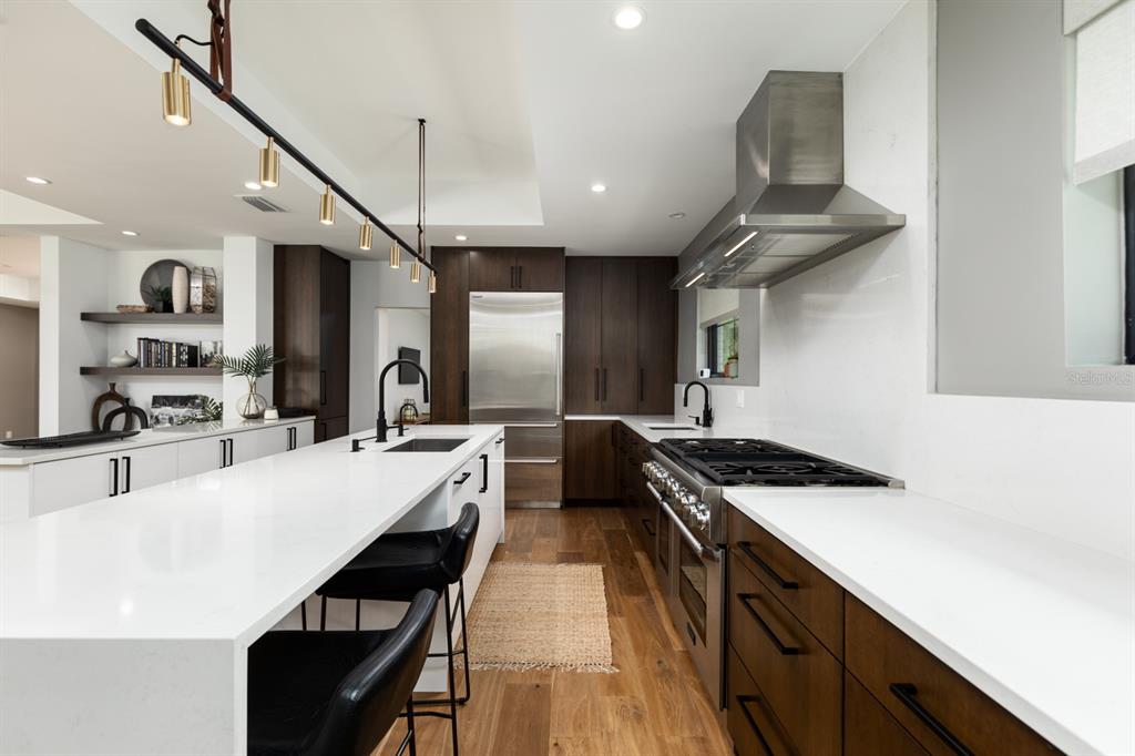 DAVIS ISLANDS REP OF PT O - Residential