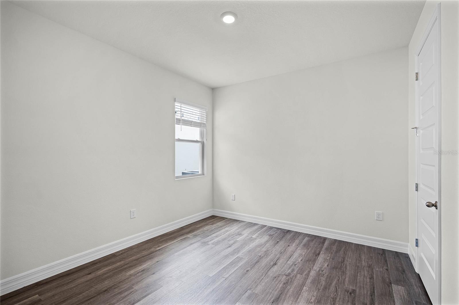 LAKES OF MOUNT DORA - Residential