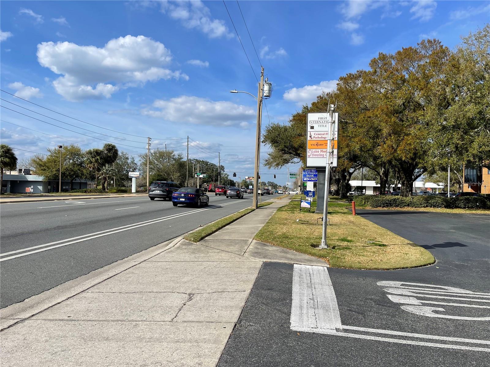 ACREAGE - Commercial Lease