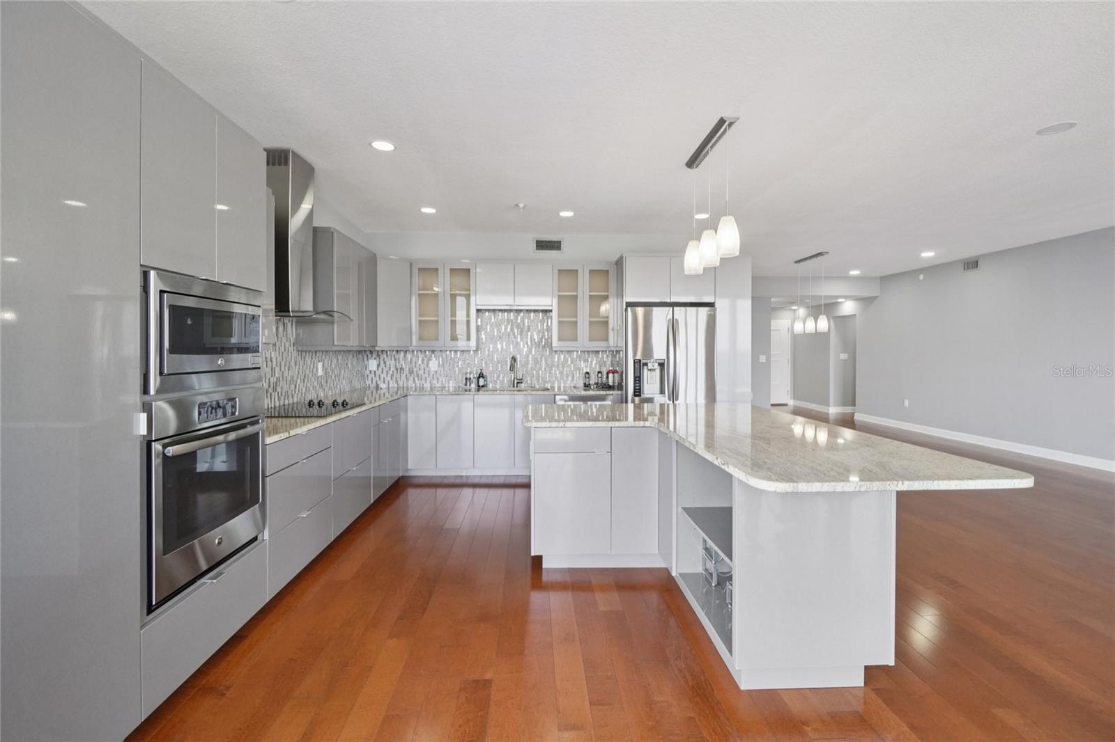 BAYFRONT TOWER CONDO - Residential