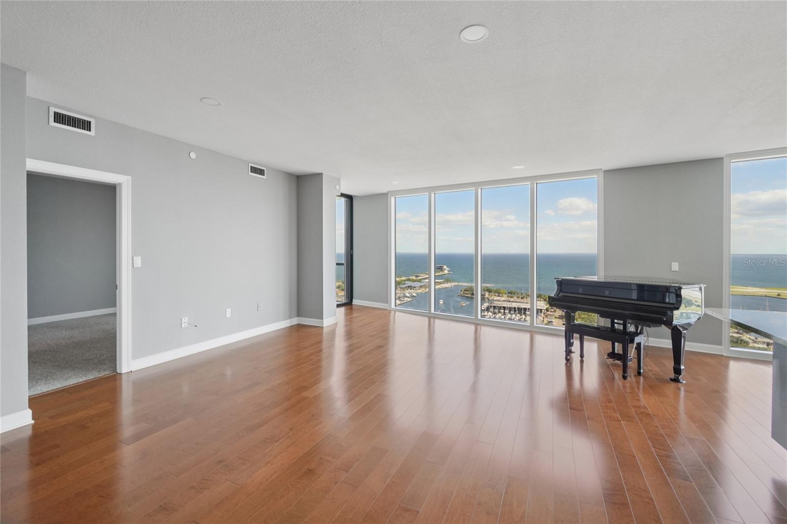 BAYFRONT TOWER CONDO - Residential