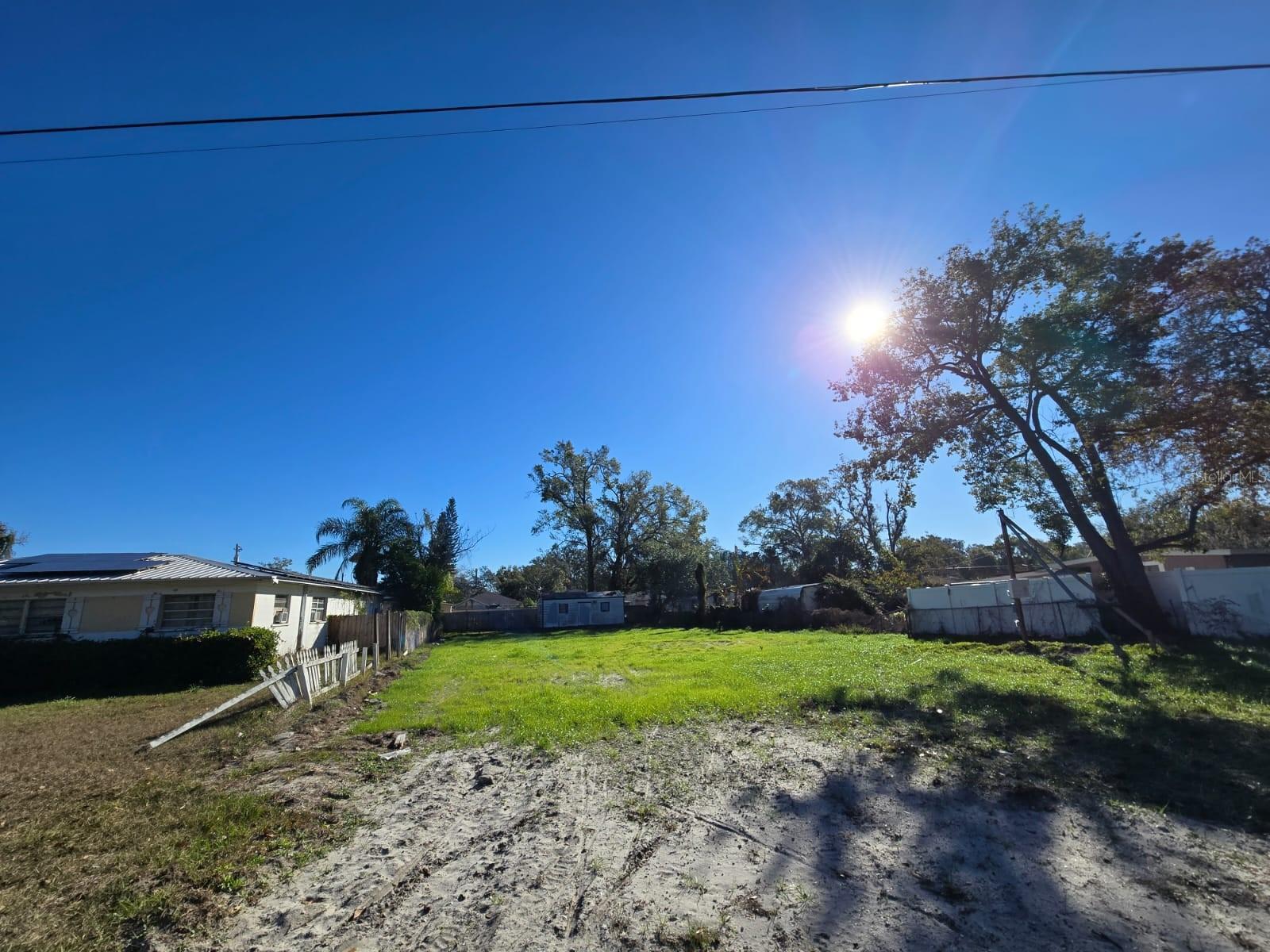 TAMPA OVERLOOK - Land