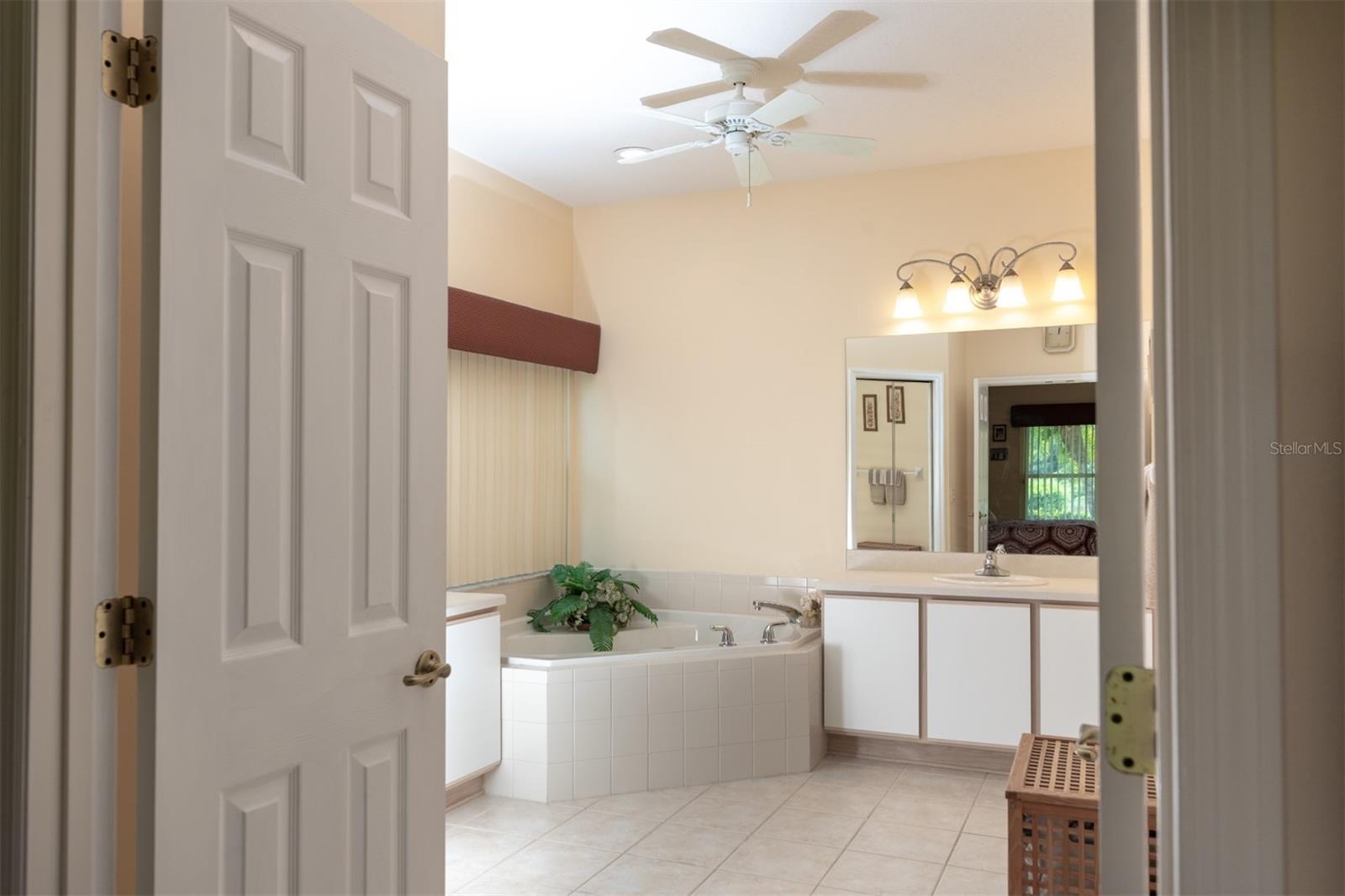 LAKE ASHTON GOLF CLUB PH 01 - Residential