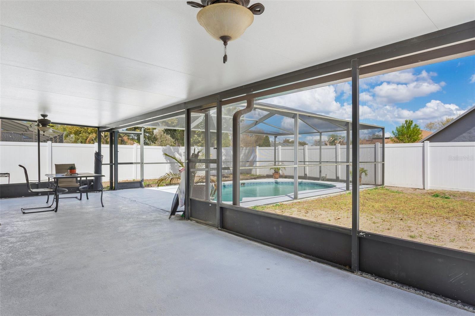 BLOOMINGDALE SEC W - Residential