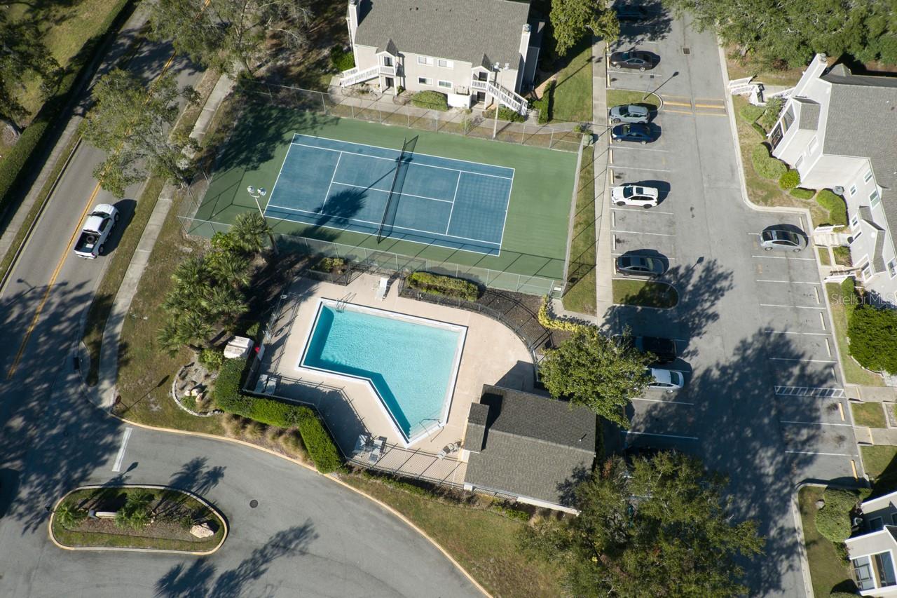 SUN RIDGE 8 TWNHMS OF A CONDO - Residential