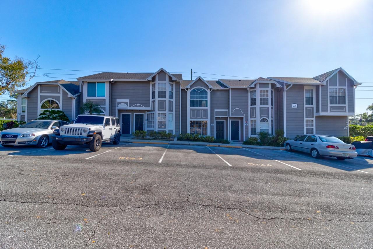 SUN RIDGE 8 TWNHMS OF A CONDO - Residential