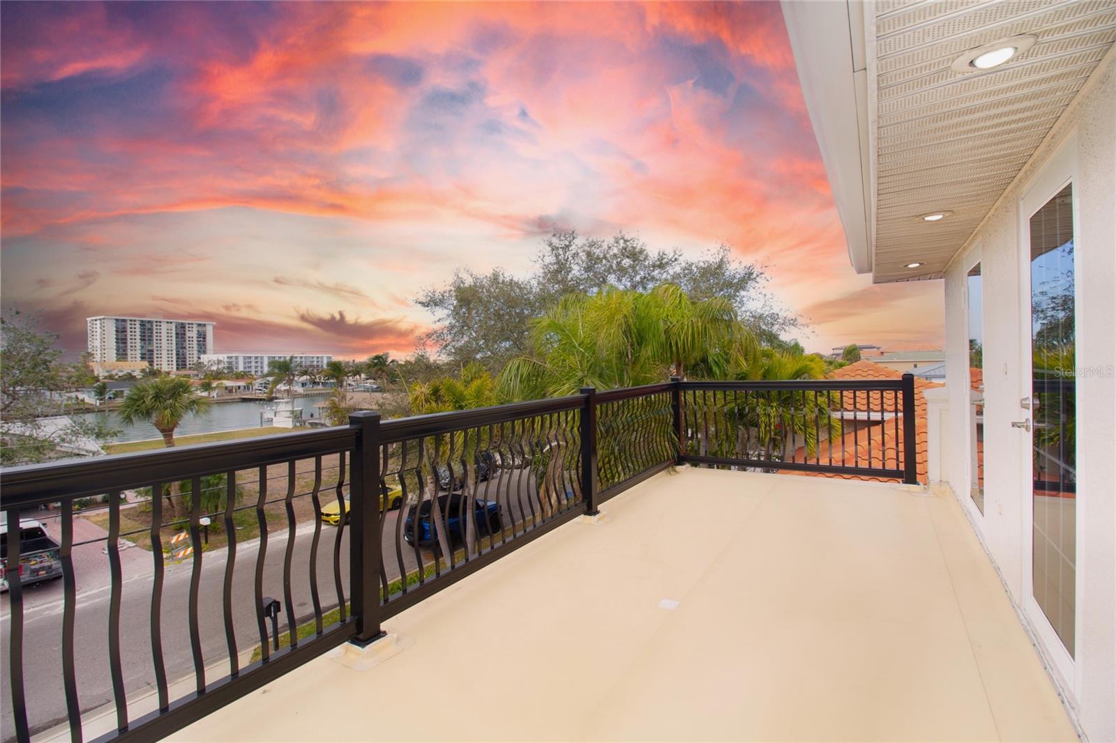 ISLAND ESTATES OF CLEARWATER - Residential