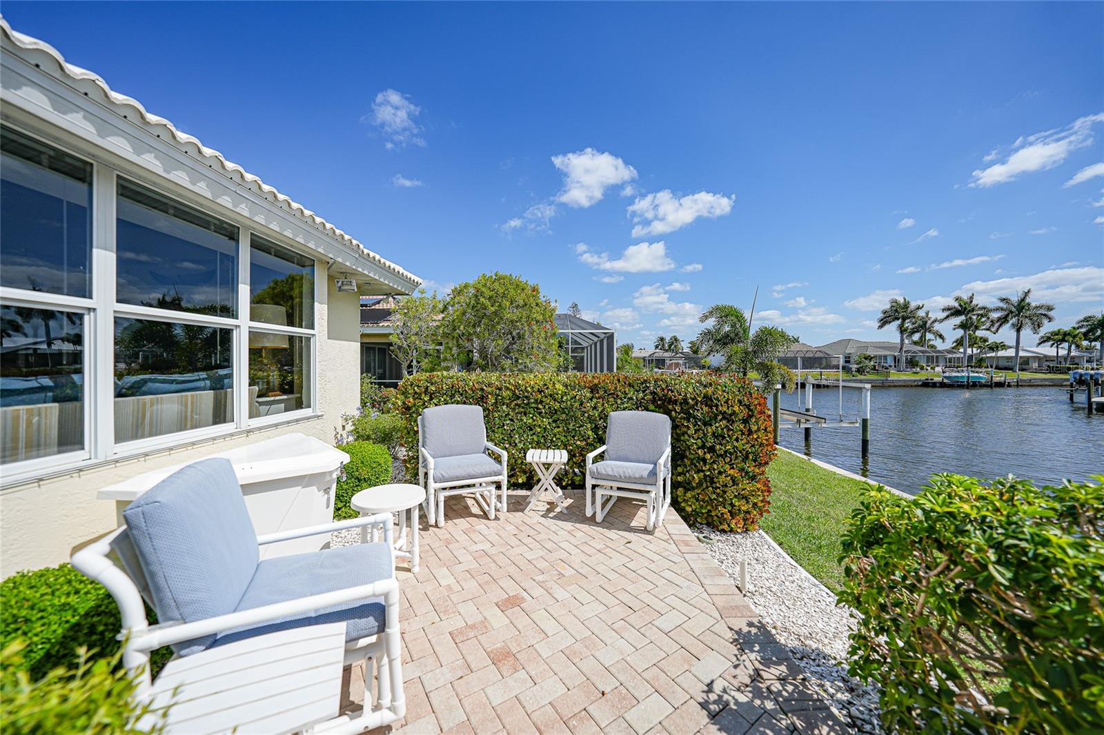 PUNTA GORDA ISLES SEC 11 - Residential