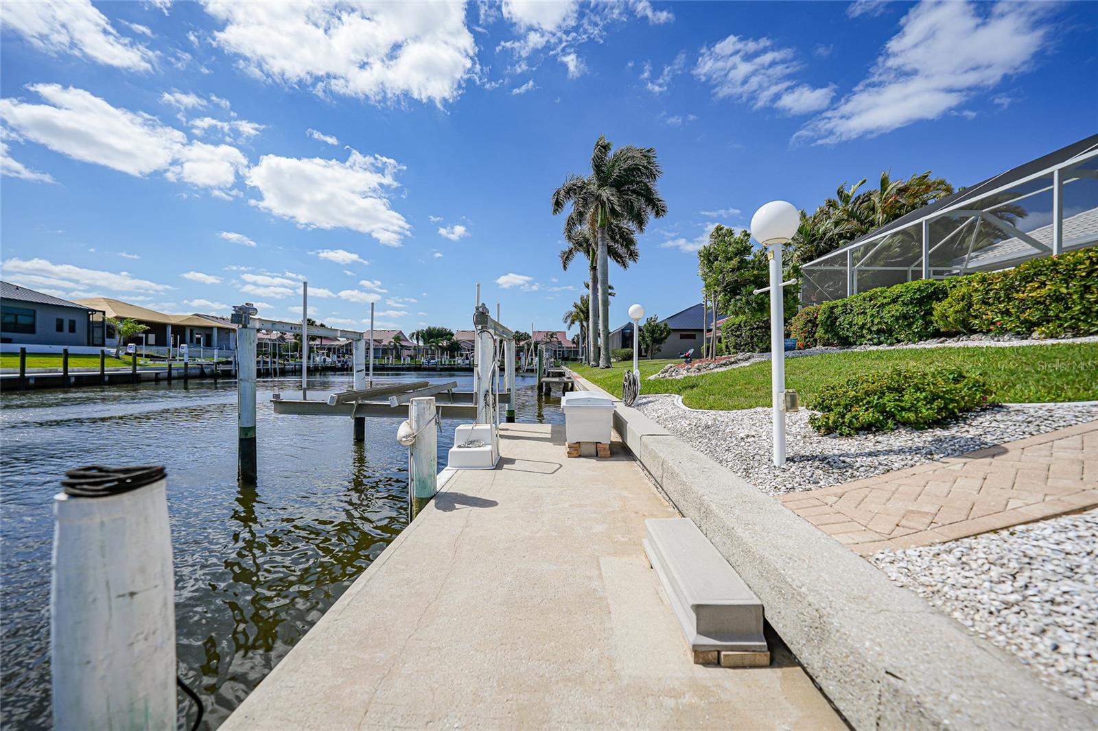 PUNTA GORDA ISLES SEC 11 - Residential