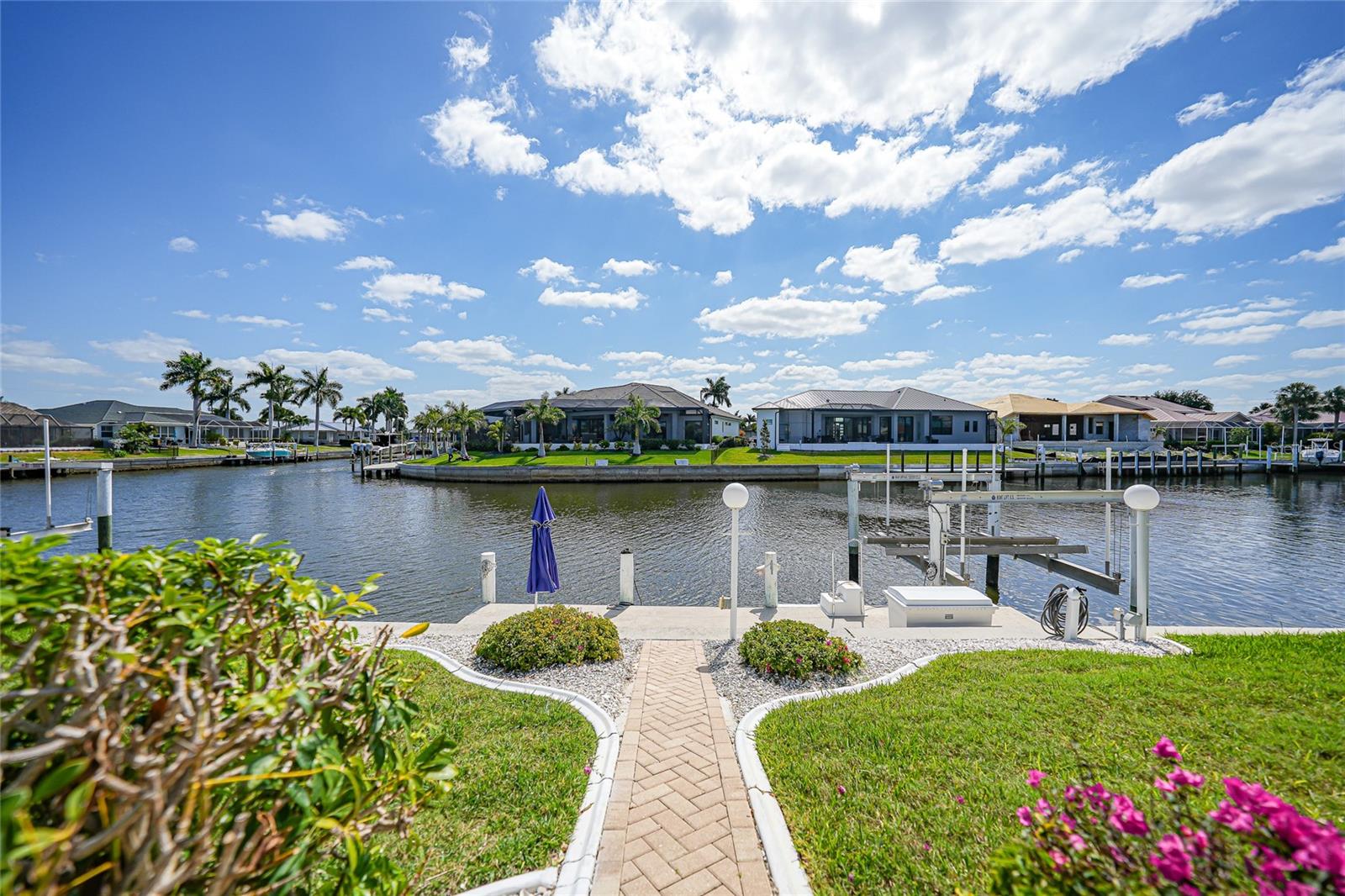 PUNTA GORDA ISLES SEC 11 - Residential