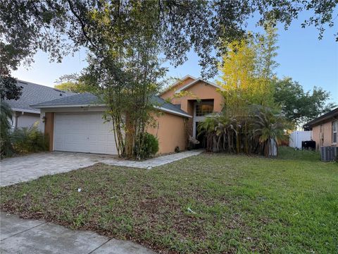 Photo of 13537 Tetherline Trail, Orlando, FL 32837 (MLS # S5147322)