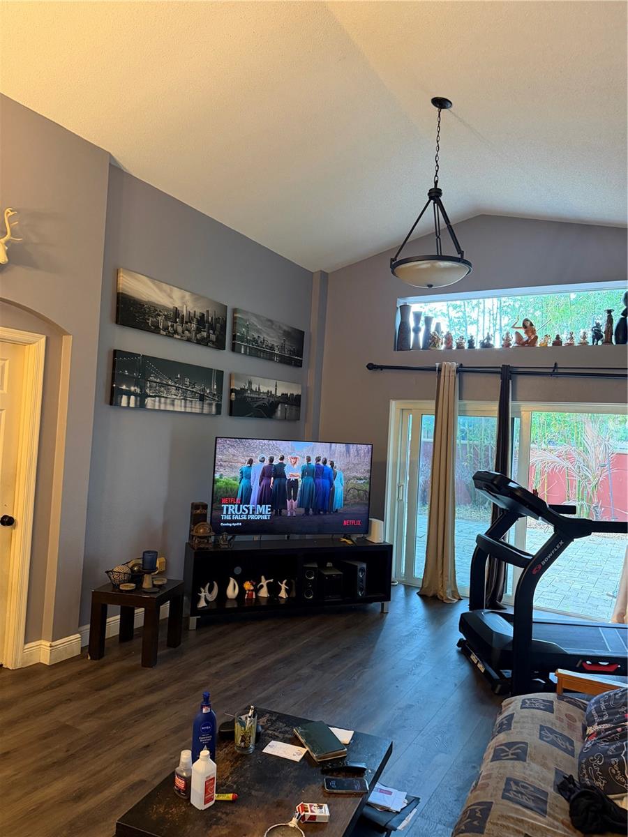 FALCON TRACE - Residential