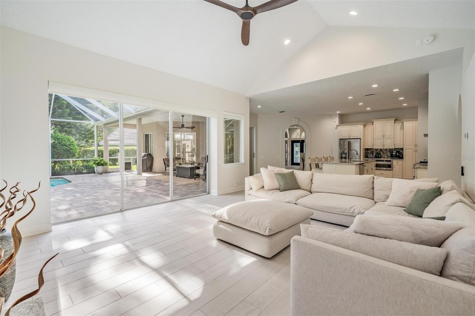 WESTCHASE SEC 203 - Residential