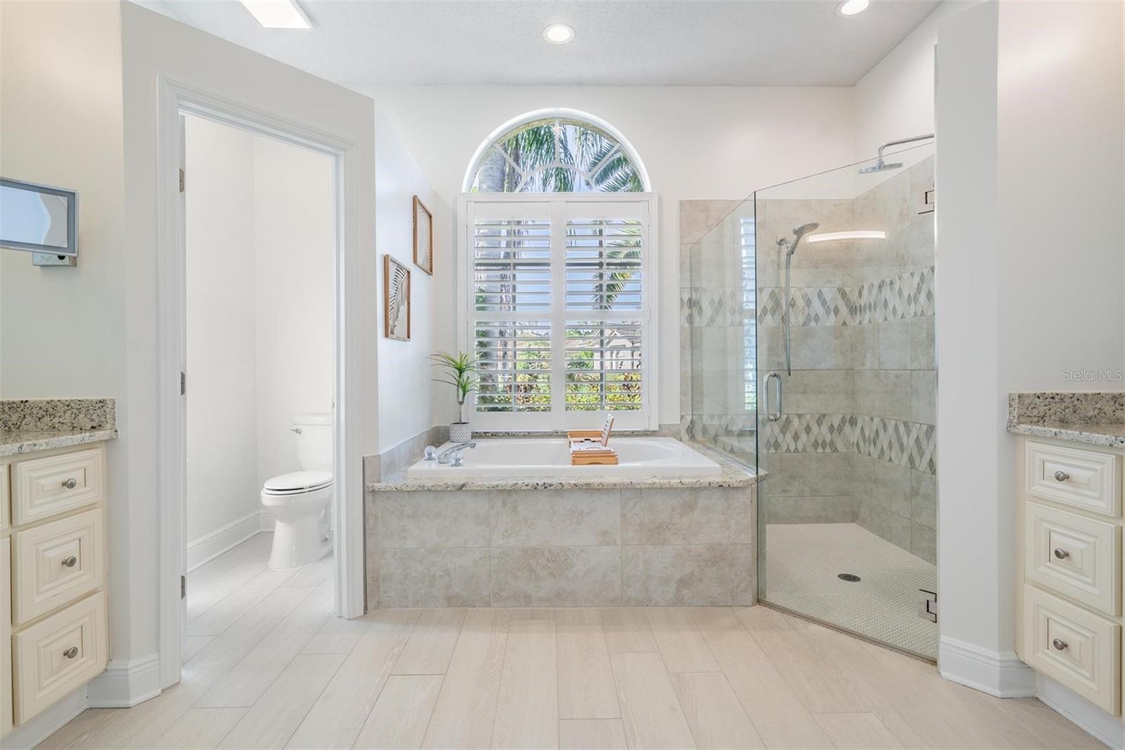 WESTCHASE SEC 203 - Residential