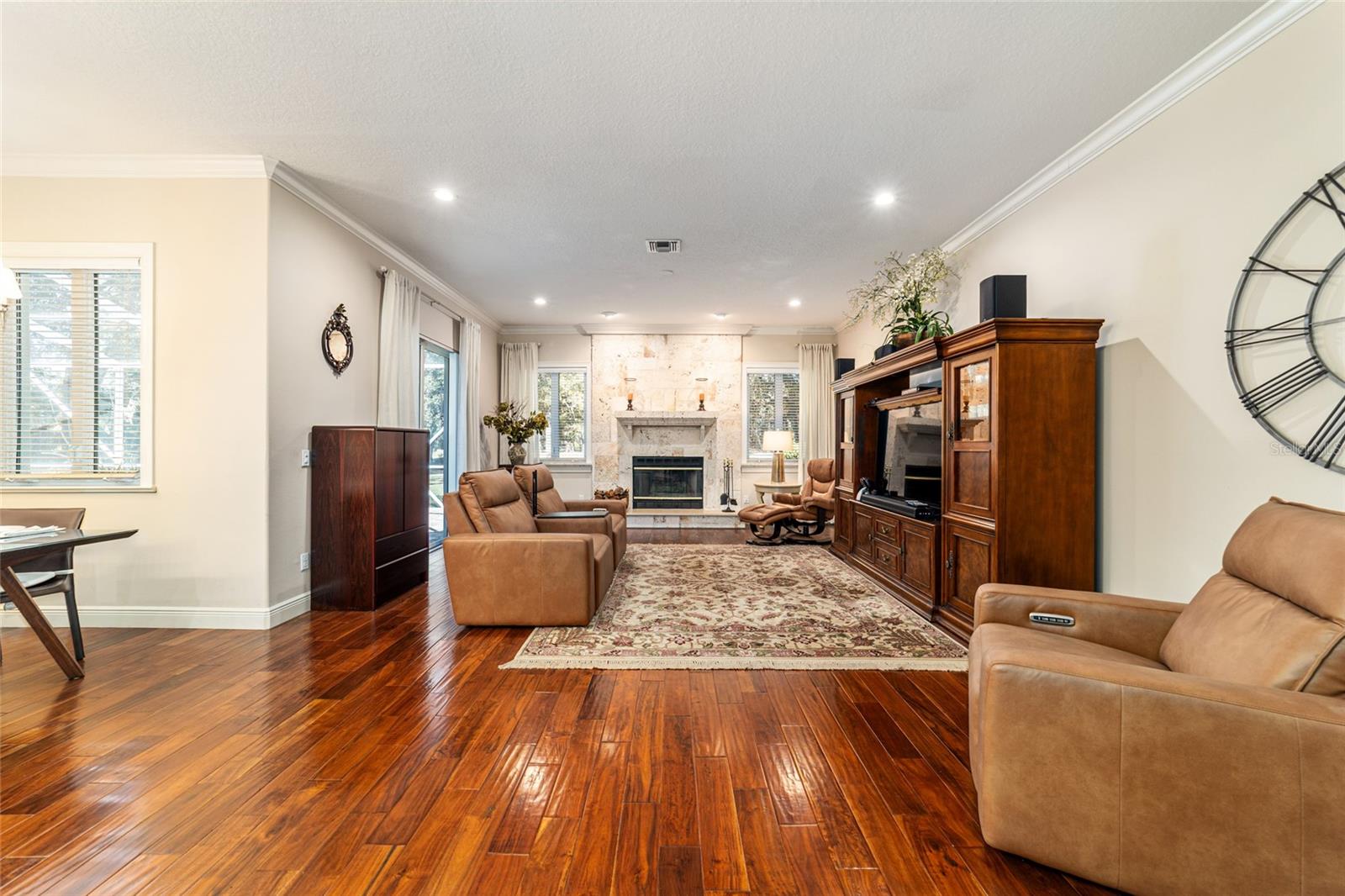 COUNTRY CLUB/OCALA UN 01 - Residential