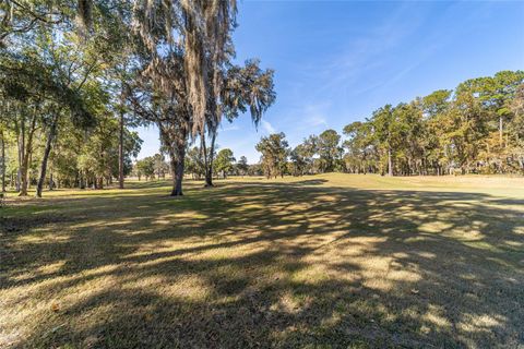 Tiny photo for 6907 SE 12th Circle, Ocala, FL 34480 (MLS # OM713811)