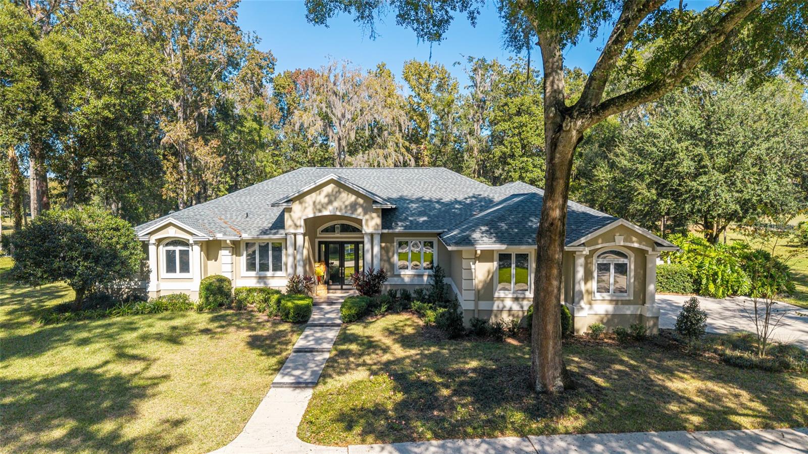 COUNTRY CLUB/OCALA UN 01 - Residential