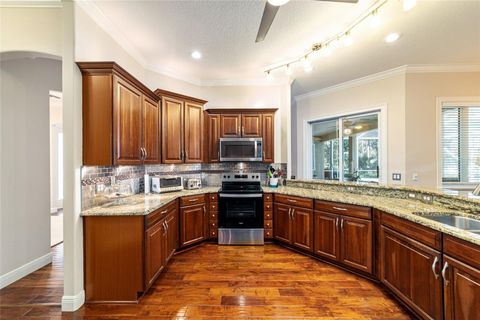 Tiny photo for 6907 SE 12th Circle, Ocala, FL 34480 (MLS # OM713811)