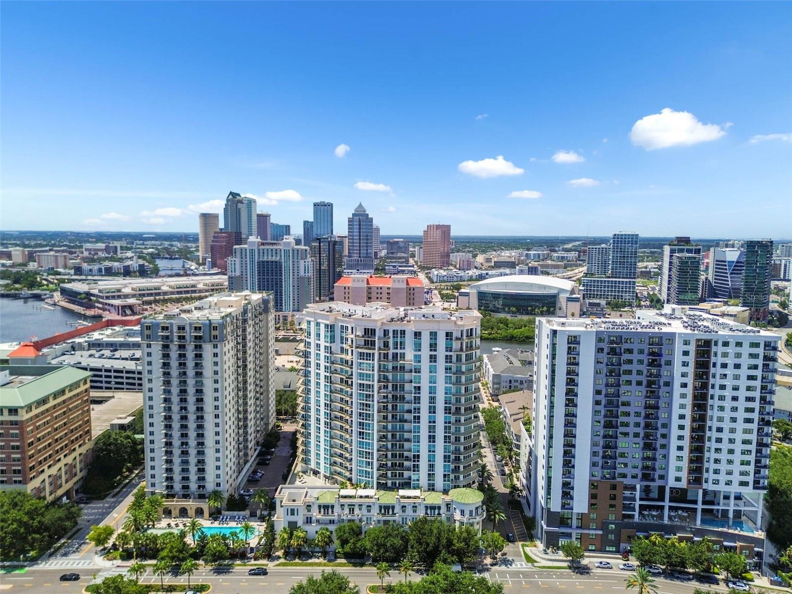 450 KNIGHTS RUN AVENUE 401