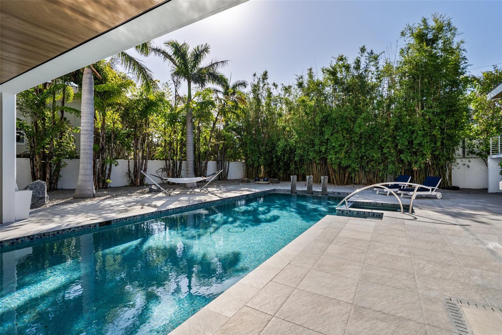 HARBOR ACRES - Residential