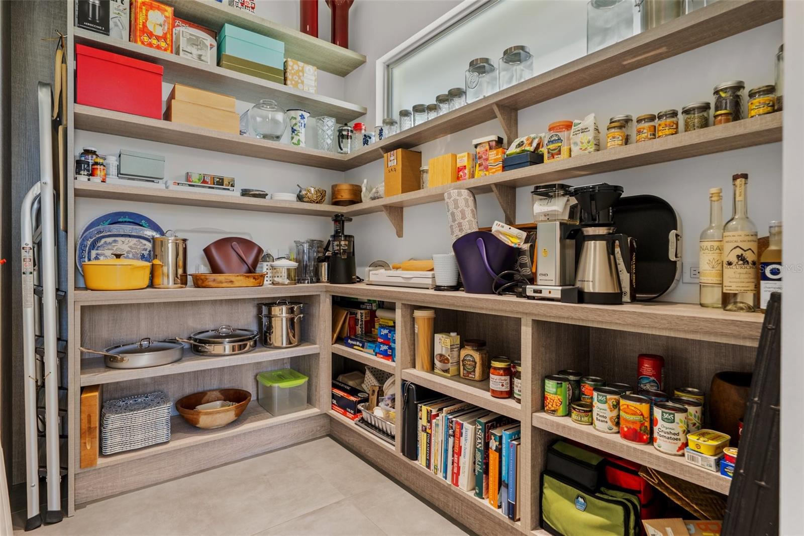 HARBOR ACRES - Residential