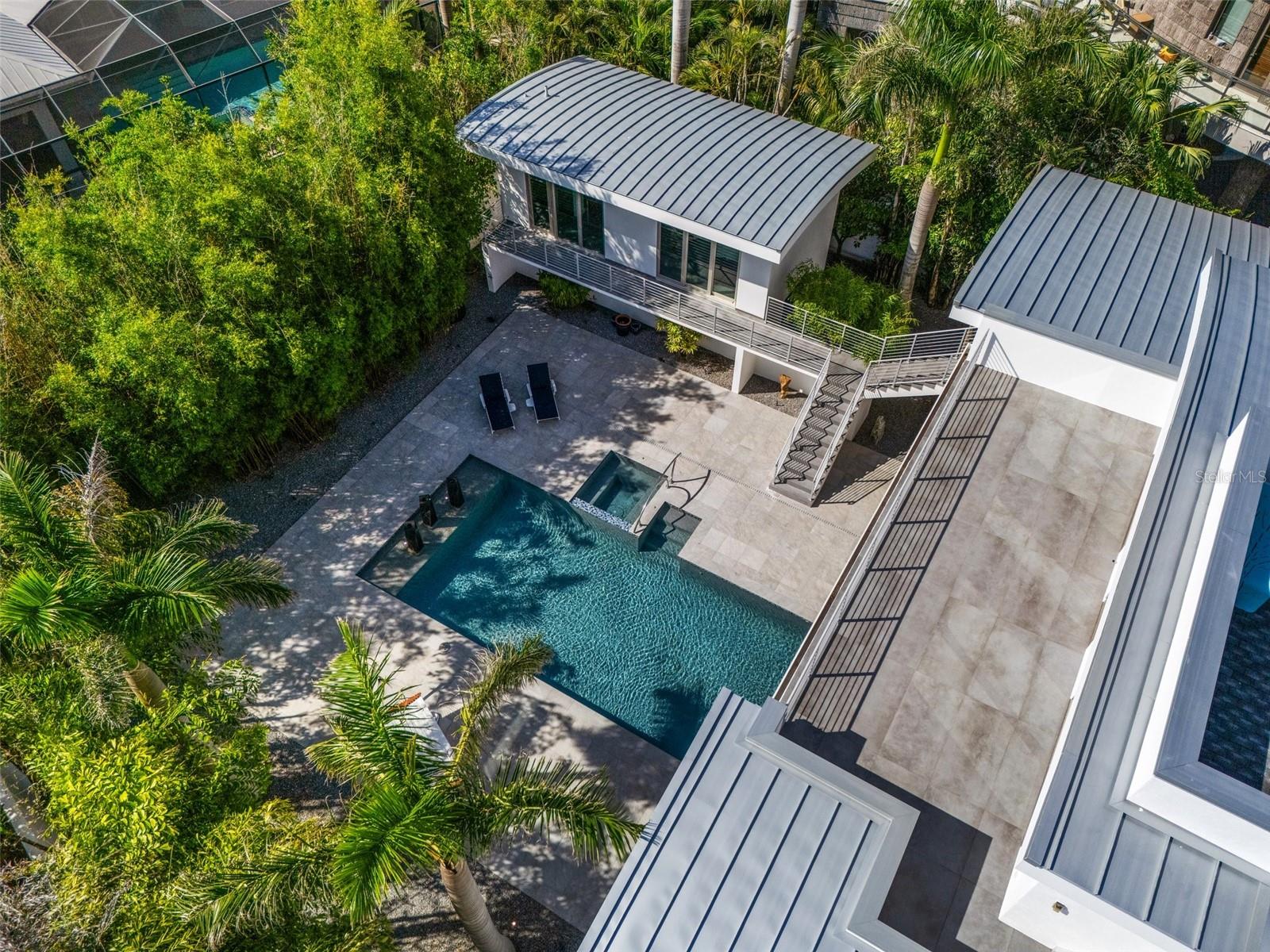 HARBOR ACRES - Residential