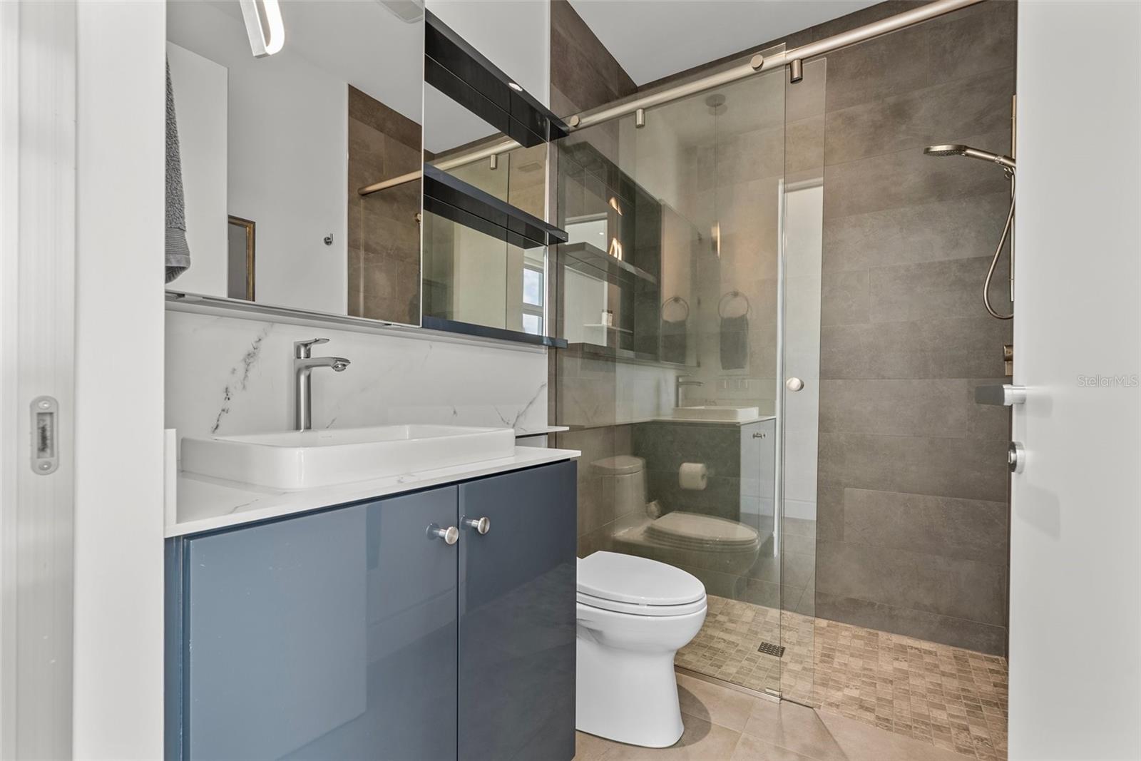 HARBOR ACRES - Residential