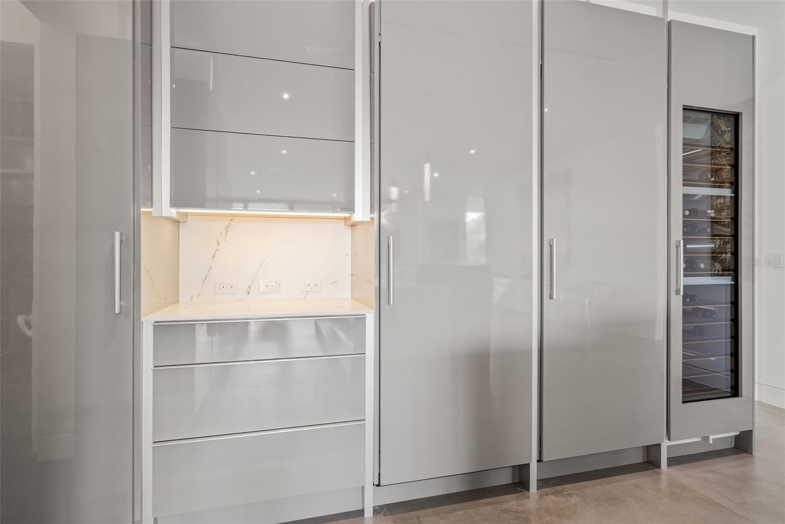 HARBOR ACRES - Residential