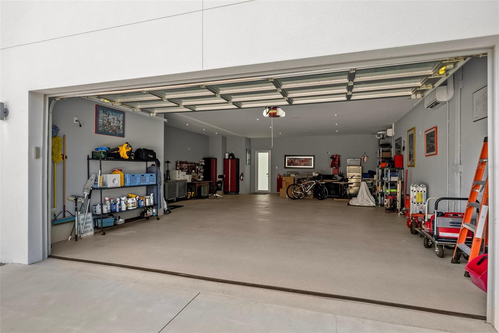 HARBOR ACRES - Residential