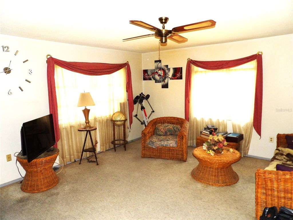 Photo of 2513 14th Avenue W, Bradenton, FL 34205 (MLS # A4679923)