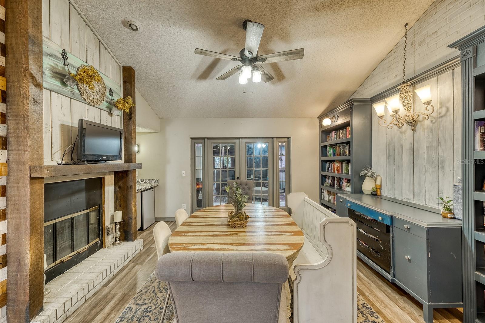 TIBERON HILLS PH 3 - Residential