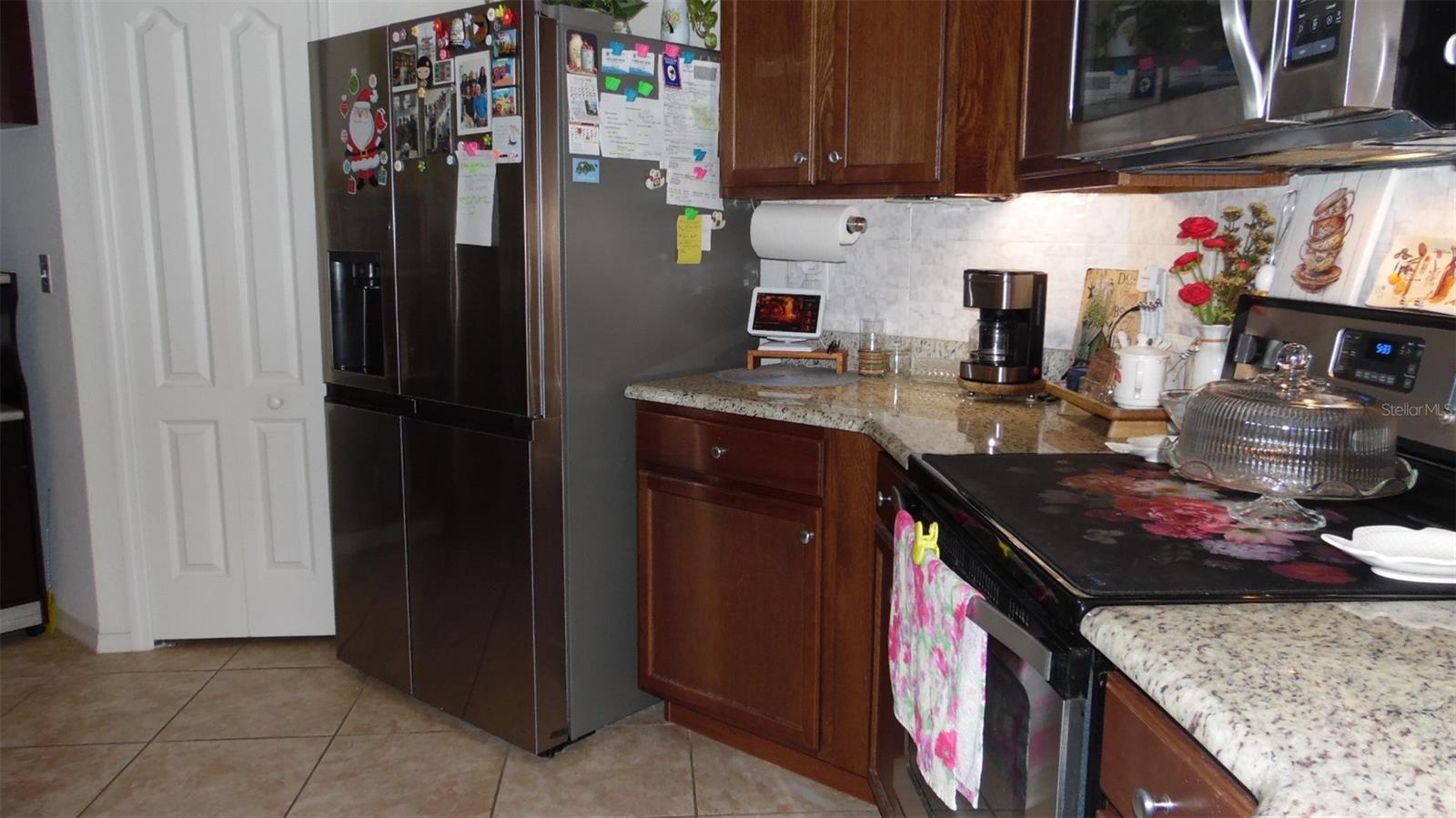 SHORES AT LAKE SEARS - Residential