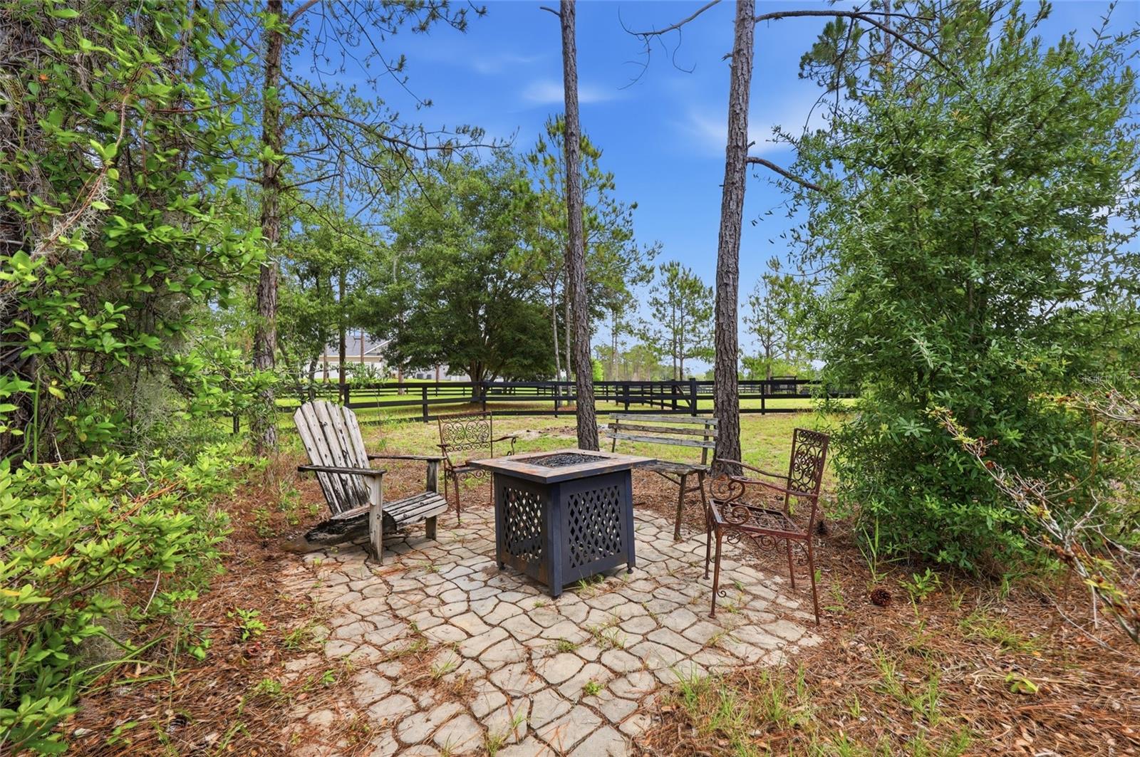 LAKEWOOD RANCHES SUB - Residential