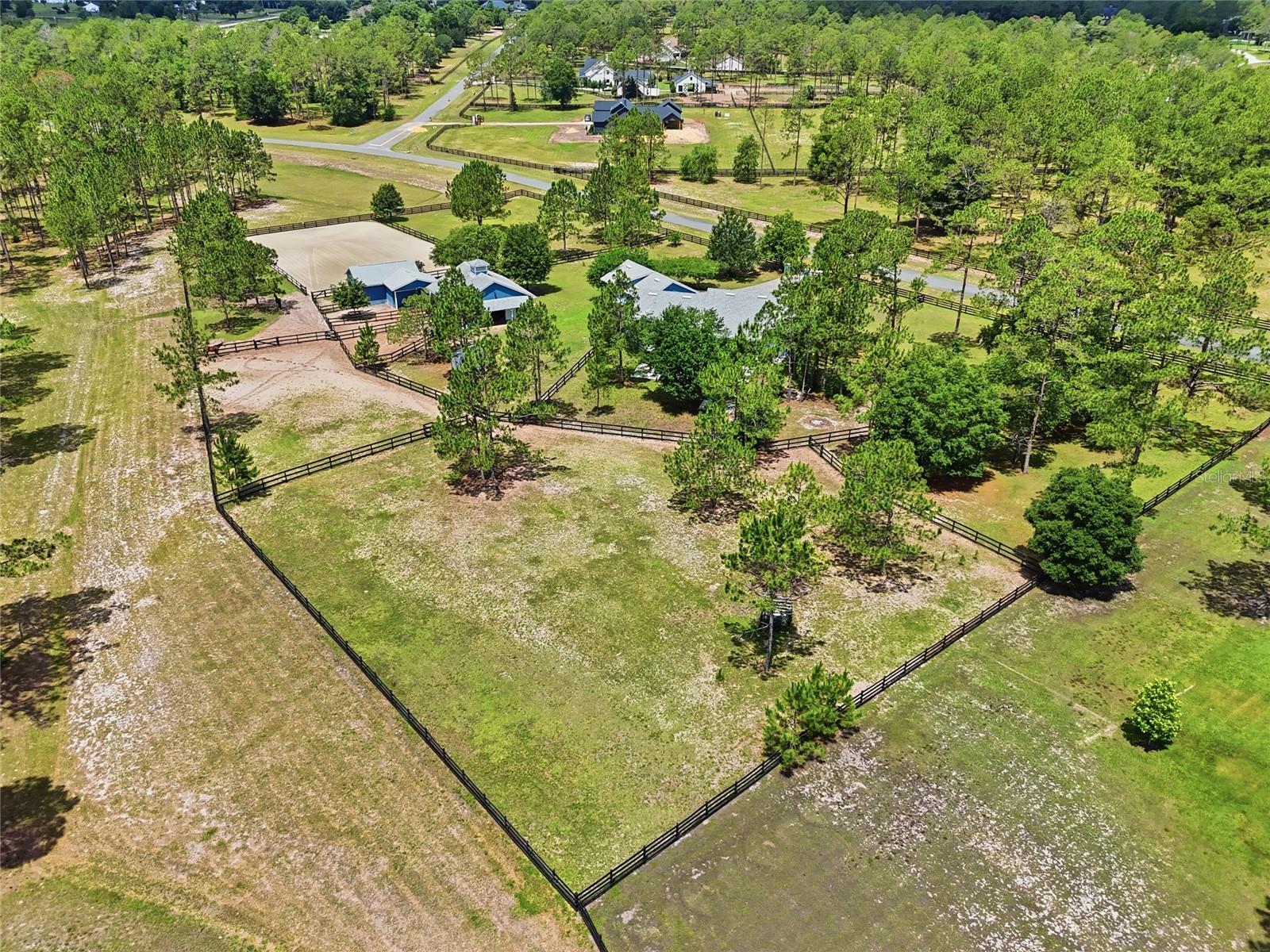 LAKEWOOD RANCHES SUB - Residential