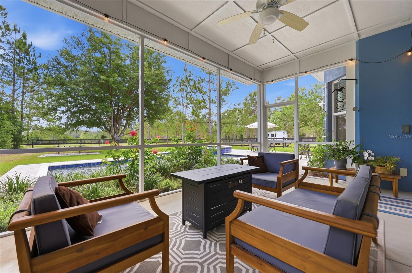 LAKEWOOD RANCHES SUB - Residential