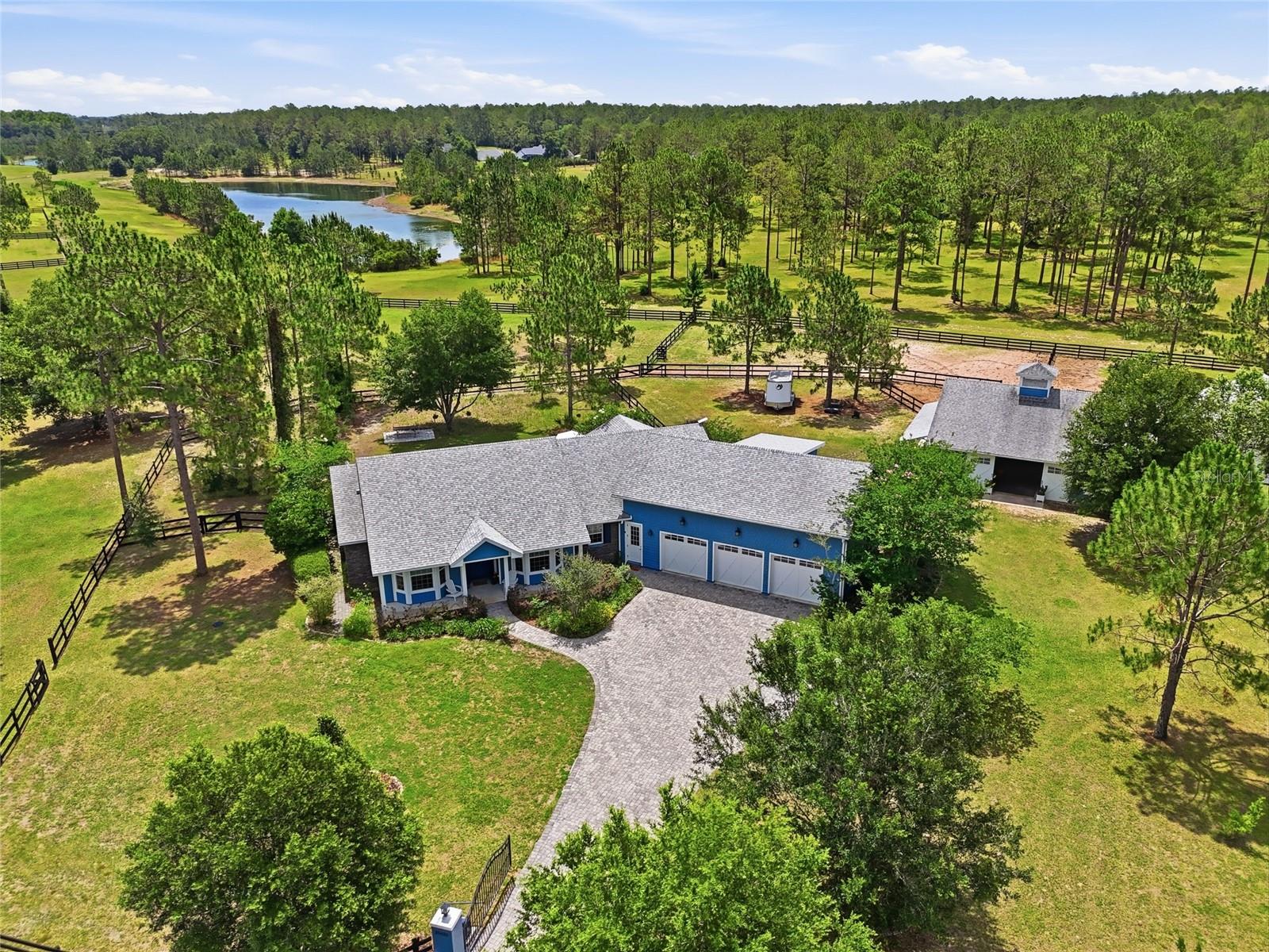 LAKEWOOD RANCHES SUB - Residential