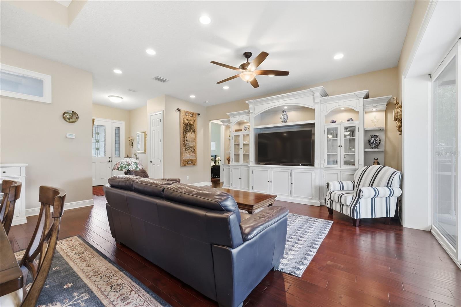 LAKEWOOD RANCHES SUB - Residential