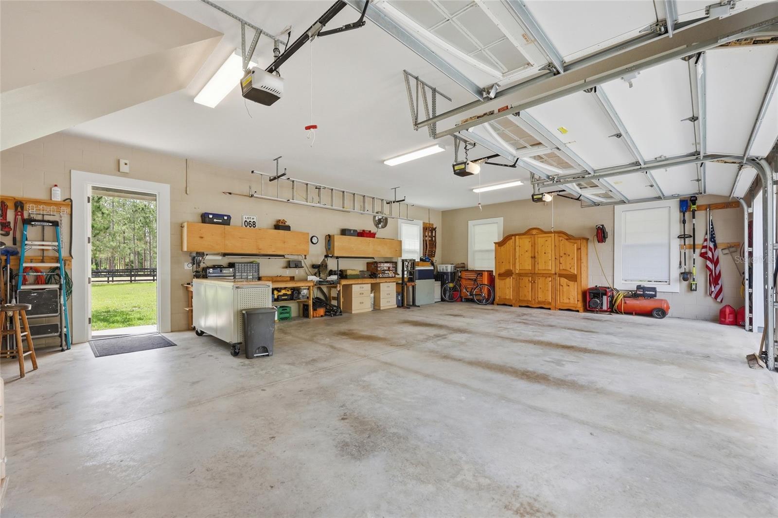 LAKEWOOD RANCHES SUB - Residential
