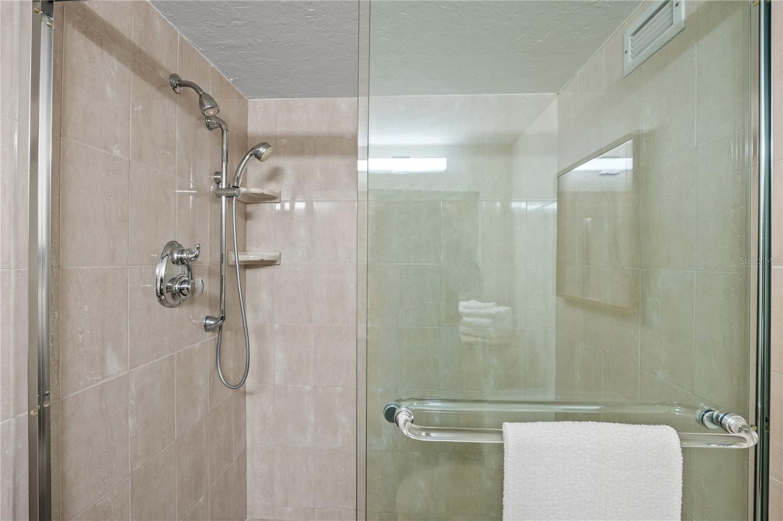 LIDO BEACH CLUB - Residential Lease