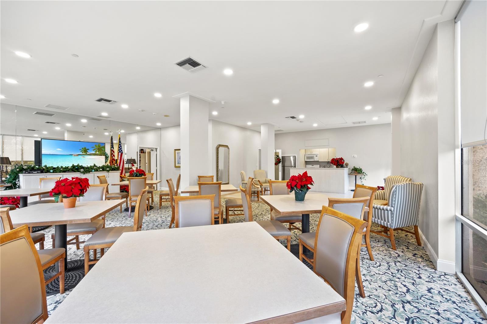 LIDO BEACH CLUB - Residential Lease