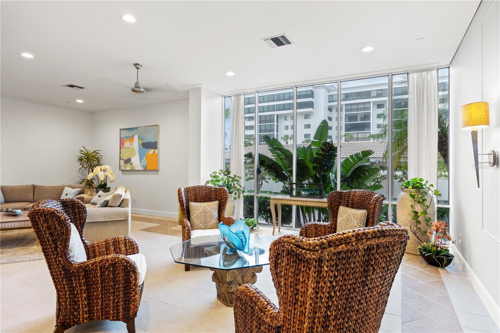 LIDO BEACH CLUB - Residential Lease