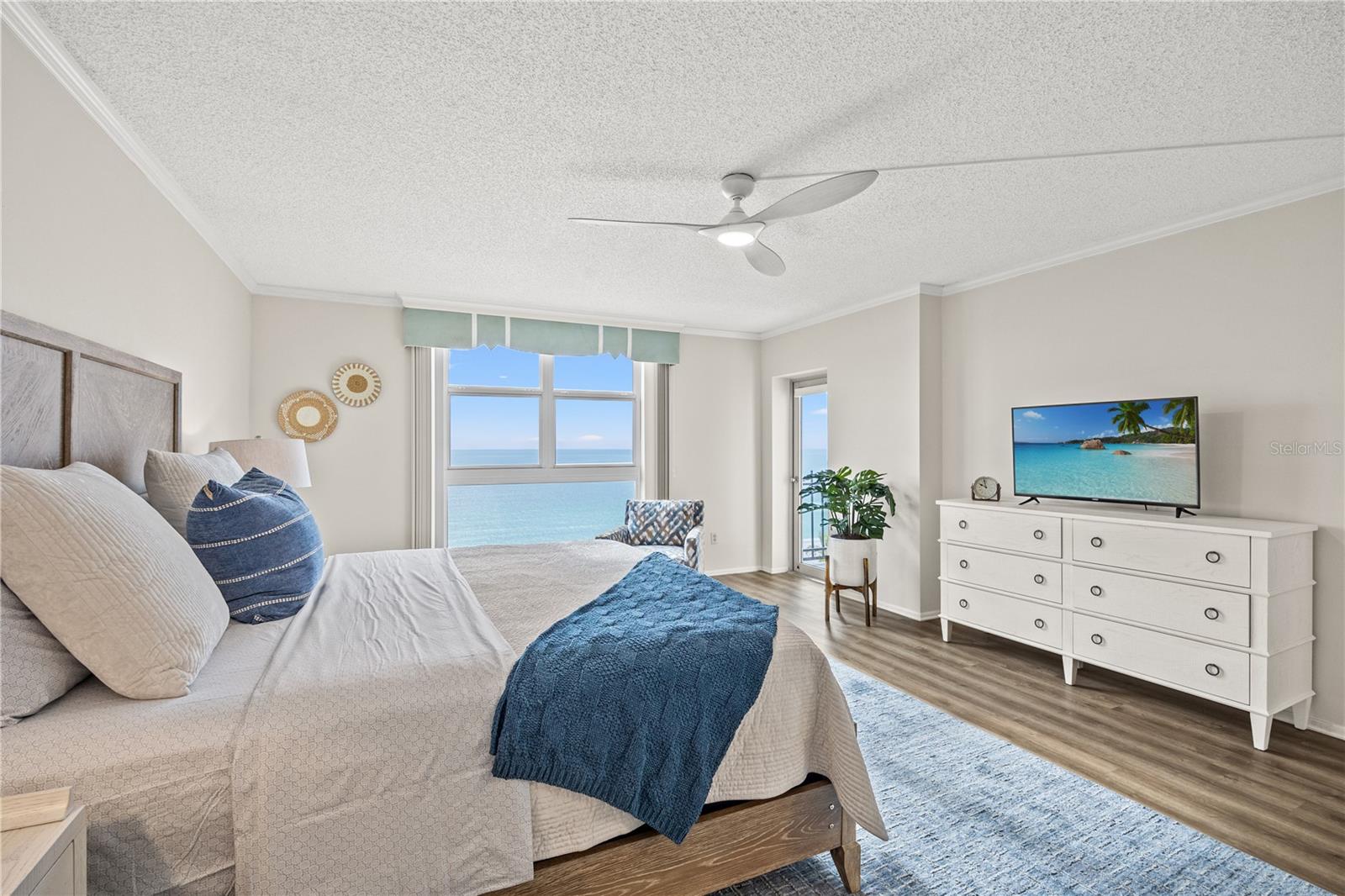 LIDO BEACH CLUB - Residential Lease