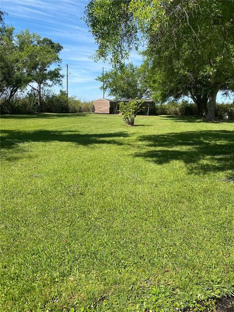 A home in LAKE ALFRED